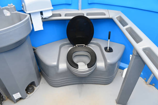Best Portable restroom trailer rental  in Pea Ridge, WV